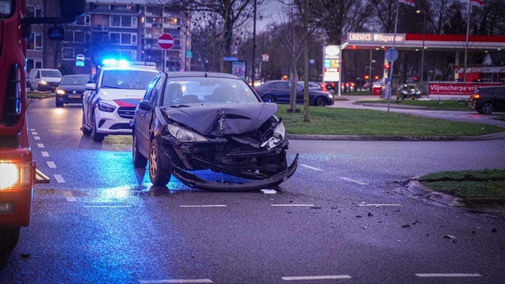 lucht 20240217 ongeval nobelstraat5