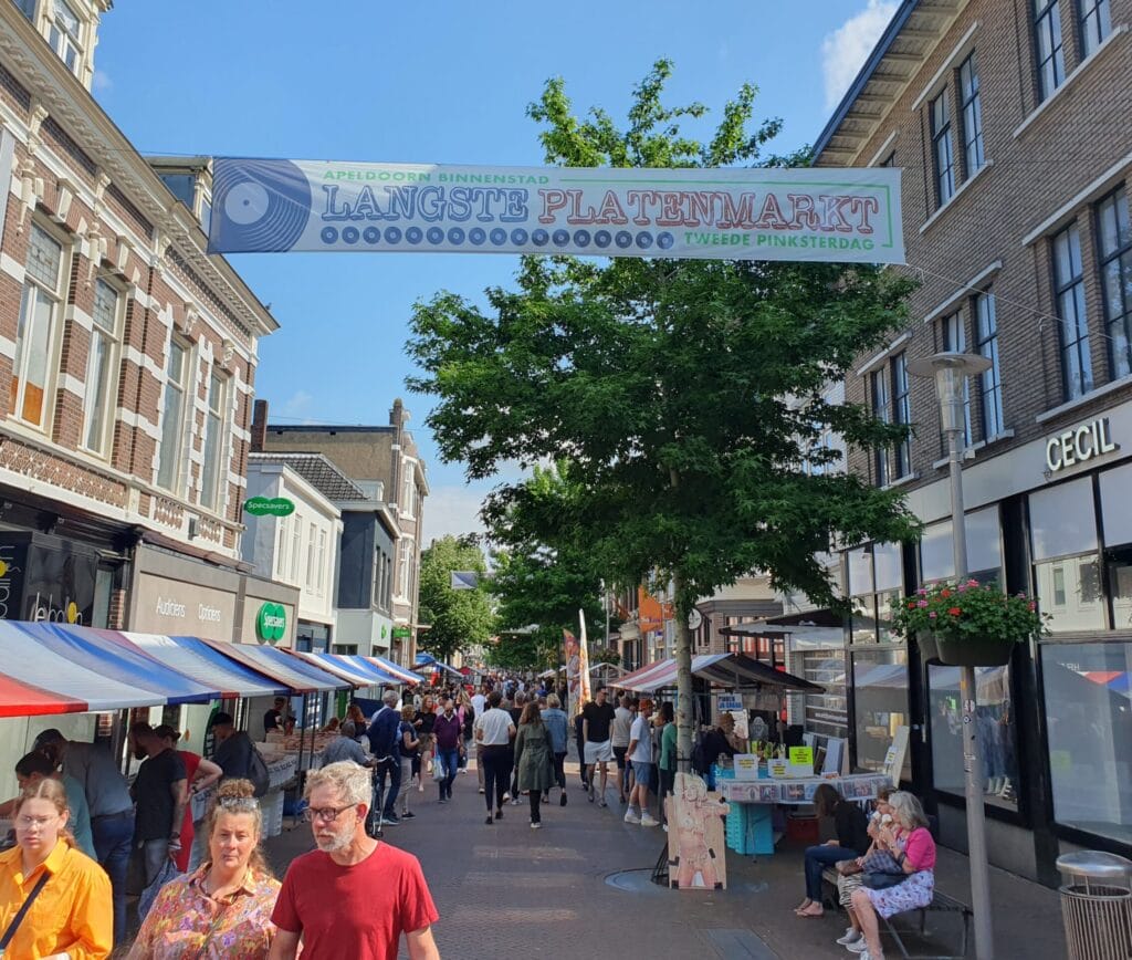 air 20240521 record langste markt op Pinkstermaandag