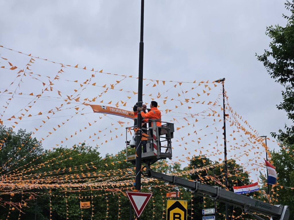 oranje rotondecamera 2